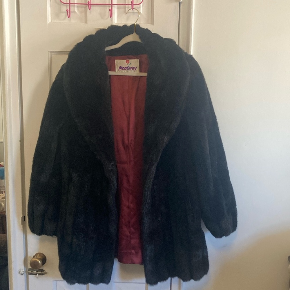 Vintage 70s Black Faux Fur Mob Wife Coat Made in USA Monterey Fashions Large